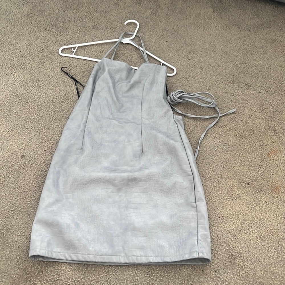 Backless grey dress